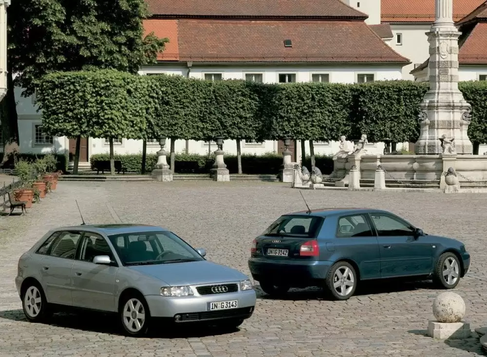 AUDI A3/S3/RS3 (8L) (1996-2003) COVORAȘ AUTO 